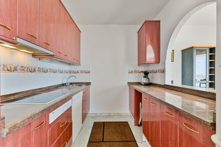 Image No.10-2 Bed Apartment for sale