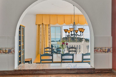 11-20939a0134ad724a8cb2a801094d15a4