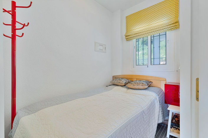 Image No.21-2 Bed Apartment for sale