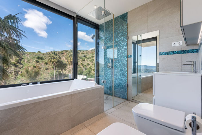 Image No.17-4 Bed Villa for sale