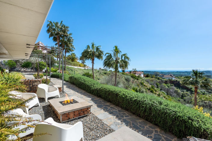 Image No.4-4 Bed Villa for sale