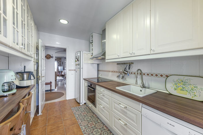 Image No.12-3 Bed Apartment for sale