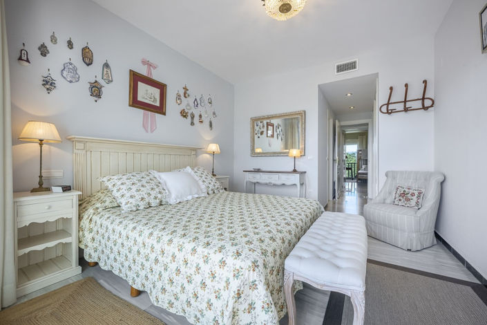 Image No.17-3 Bed Apartment for sale