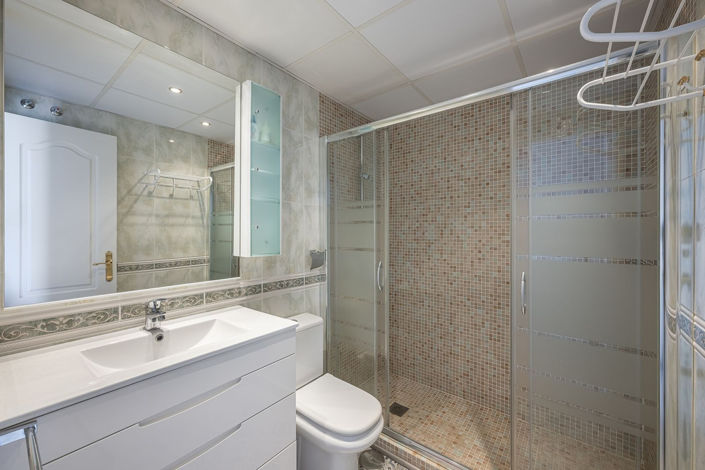 Image No.23-3 Bed Apartment for sale