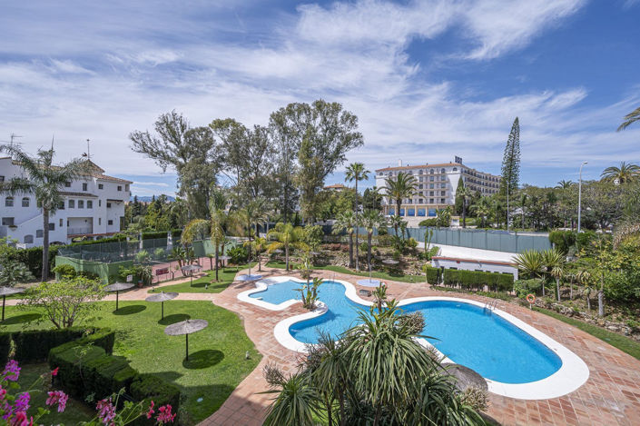 Image No.25-3 Bed Apartment for sale