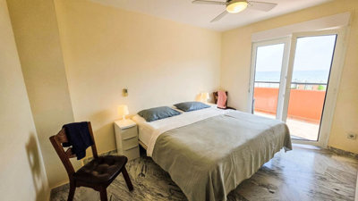 15-11d12f2f454f2f5e9b981fdd8b901d51