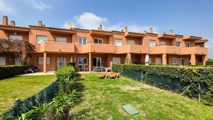 Image No.2-3 Bed Townhouse for sale