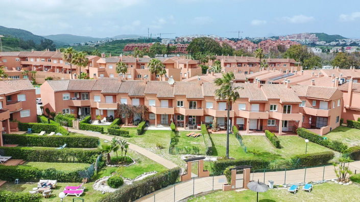 Image No.22-3 Bed Townhouse for sale