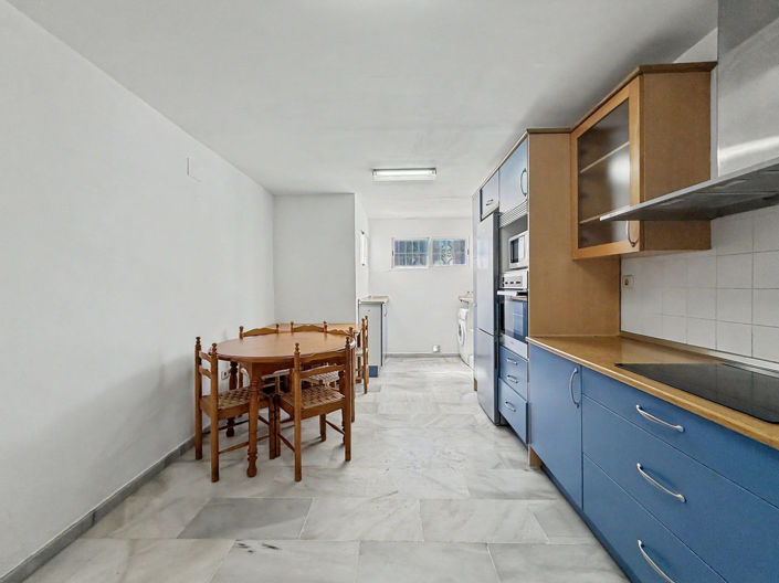 Image No.12-3 Bed Townhouse for sale