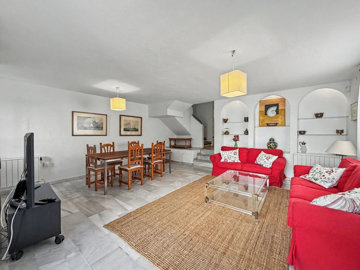 4-c23c0f86247804fa50226aecd8b0b2c8