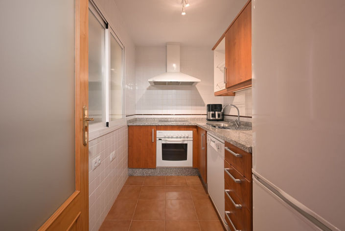 Image No.8-2 Bed Apartment for sale