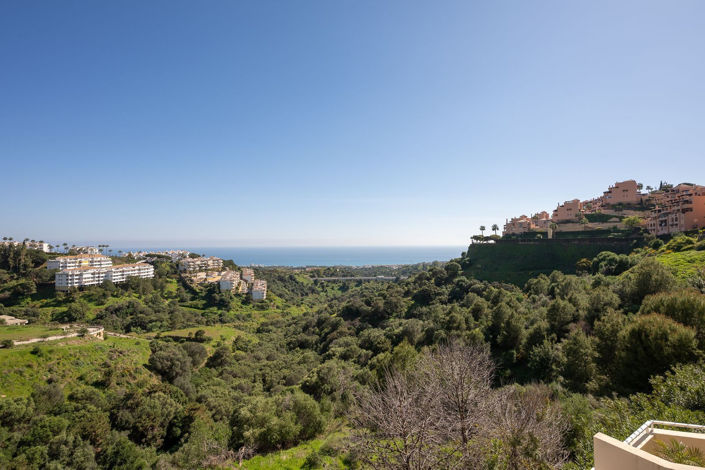 Image No.19-2 Bed Apartment for sale