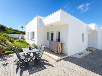 4-c23c0f86247804fa50226aecd8b0b2c8