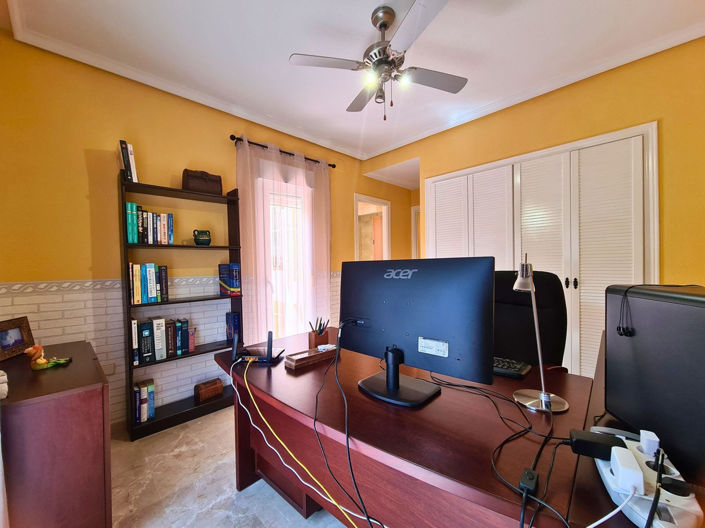 Image No.25-3 Bed Villa for sale