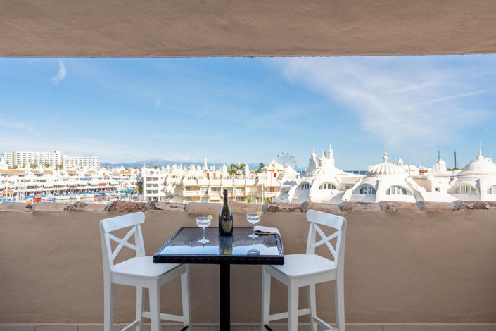 Image No.10-3 Bed Apartment for sale