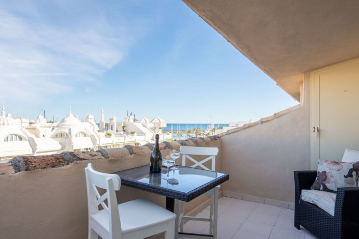 Image No.11-3 Bed Apartment for sale