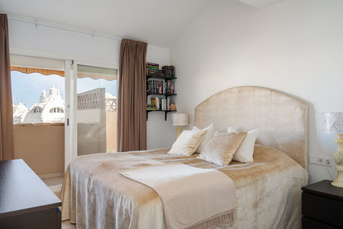 Image No.16-3 Bed Apartment for sale