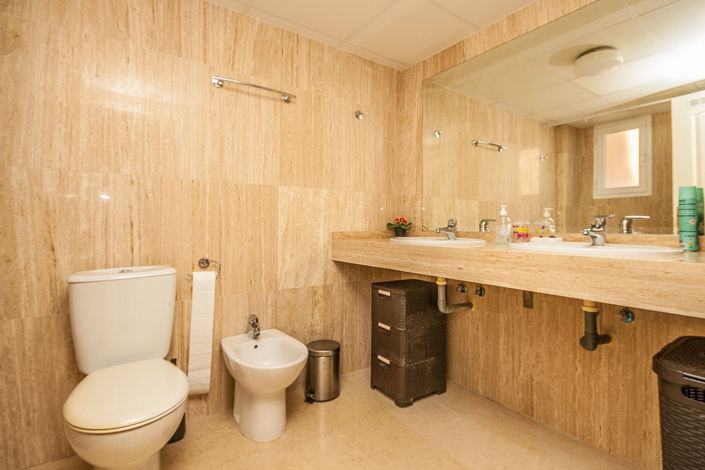 Image No.11-Appartement de 2 chambres à vendre à Elviria