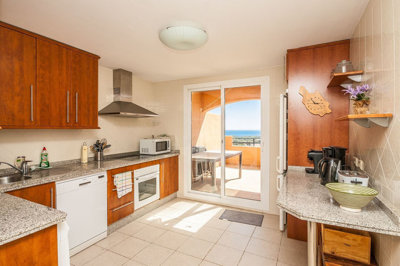 9-467d0cee5b725f3ef65f102a0c2e69c0