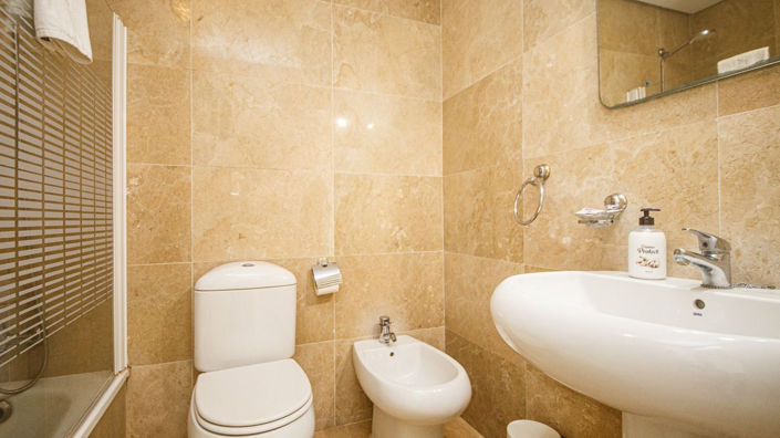 Image No.19-2 Bed Apartment for sale