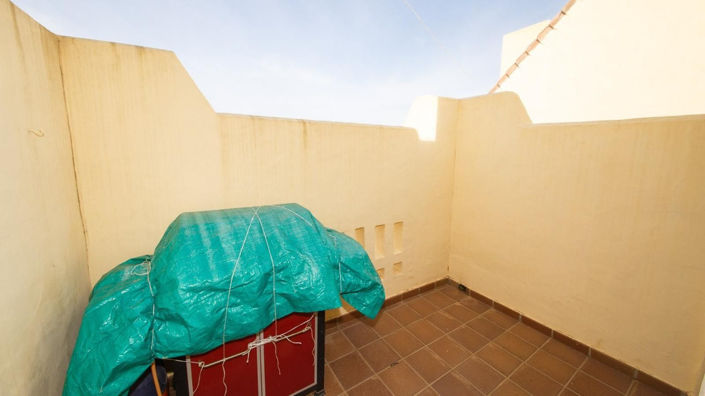 Image No.21-2 Bed Apartment for sale