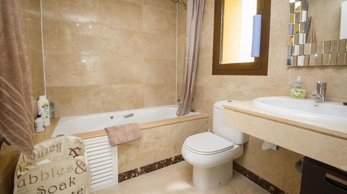 Image No.22-2 Bed Apartment for sale