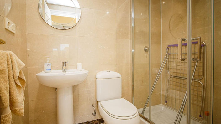 Image No.23-2 Bed Apartment for sale