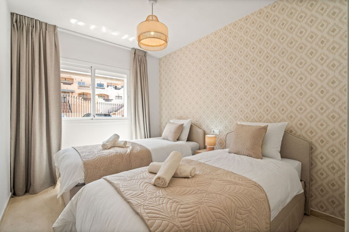 Image No.14-3 Bed Apartment for sale