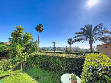 15-11d12f2f454f2f5e9b981fdd8b901d51