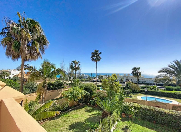 Image No.25-3 Bed Townhouse for sale