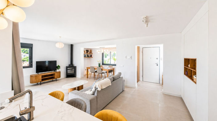 Image No.9-4 Bed Villa for sale