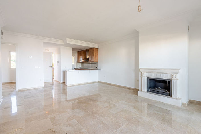 Image No.9-3 Bed Apartment for sale