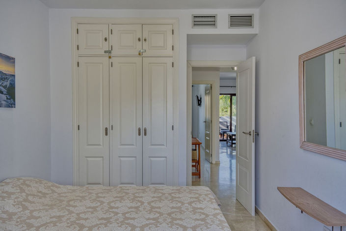 Image No.17-2 Bed Apartment for sale