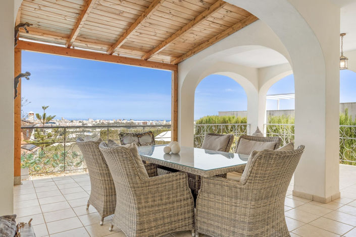 Image No.17-5 Bed Villa for sale