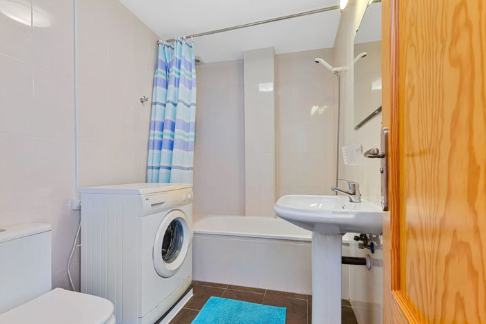 Image No.15-2 Bed Apartment for sale