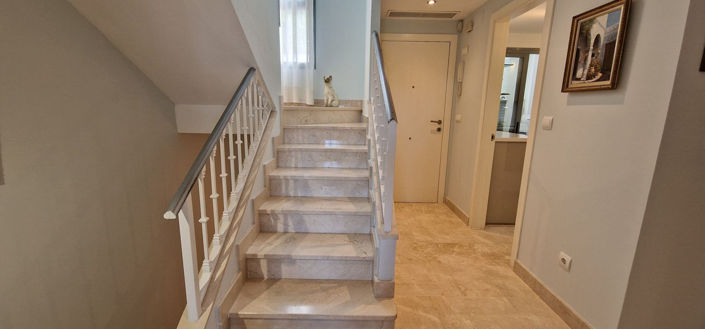 Image No.14-3 Bed Townhouse for sale