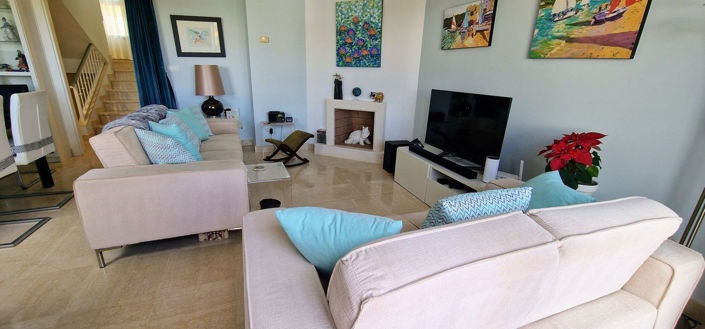 Image No.6-3 Bed Townhouse for sale