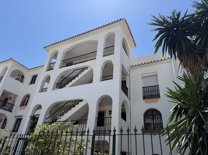 Image No.23-2 Bed Apartment for sale