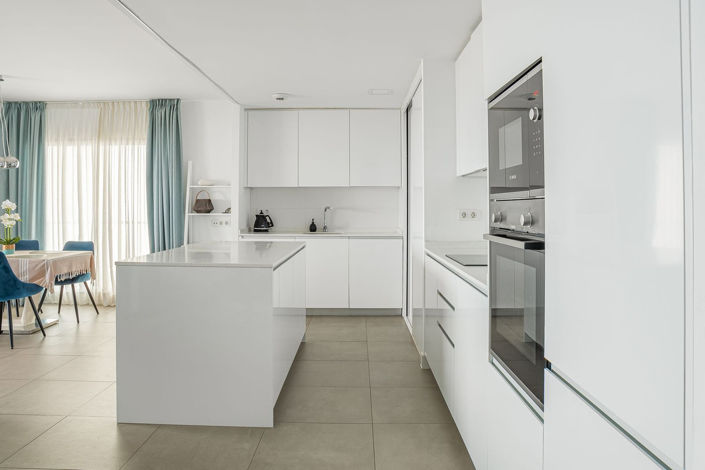 Image No.11-3 Bed Apartment for sale