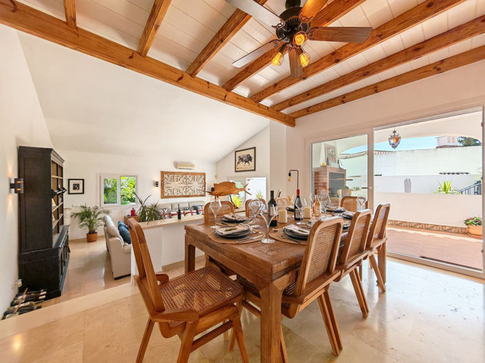 Image No.11-3 Bed Villa for sale