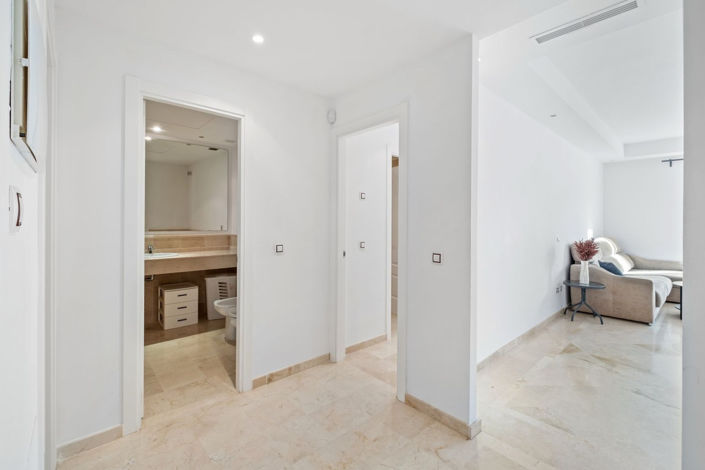 Image No.16-2 Bed Apartment for sale