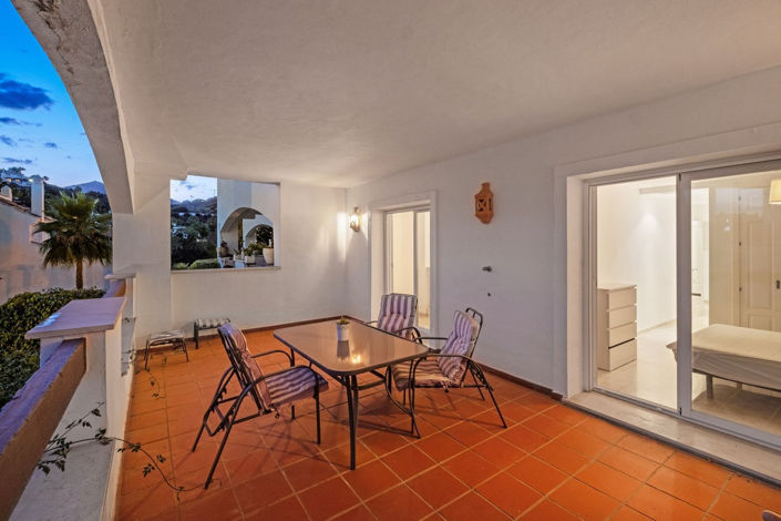 Image No.27-2 Bed Apartment for sale