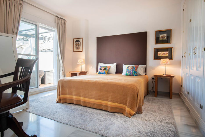 Image No.9-2 Bed Apartment for sale