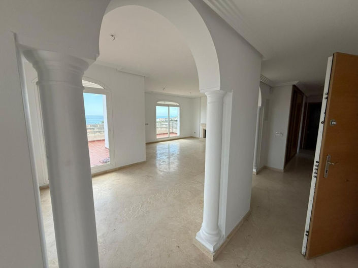 Image No.6-3 Bed Apartment for sale