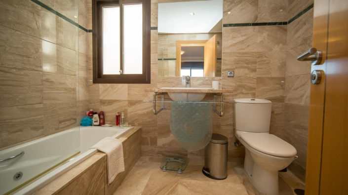 Image No.15-2 Bed Apartment for sale