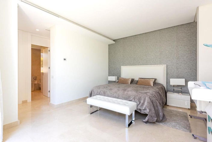 Image No.14-5 Bed Villa for sale