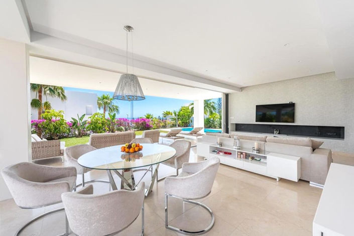 Image No.5-5 Bed Villa for sale