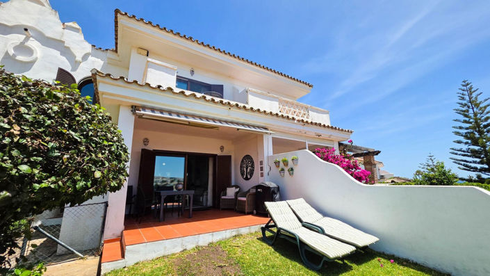 Image No.2-3 Bed Townhouse for sale