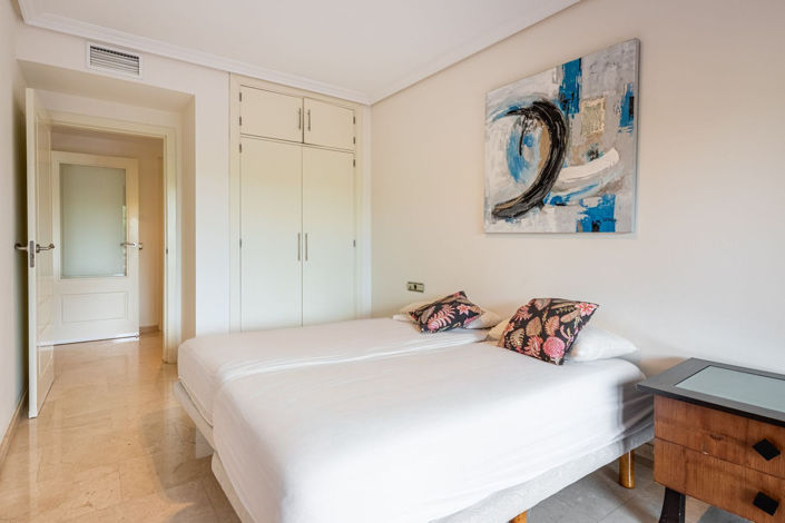 Image No.14-3 Bed Apartment for sale