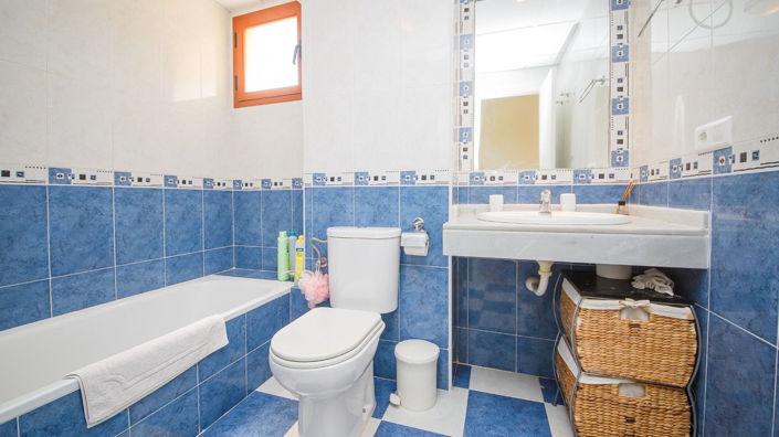 Image No.21-2 Bed Apartment for sale